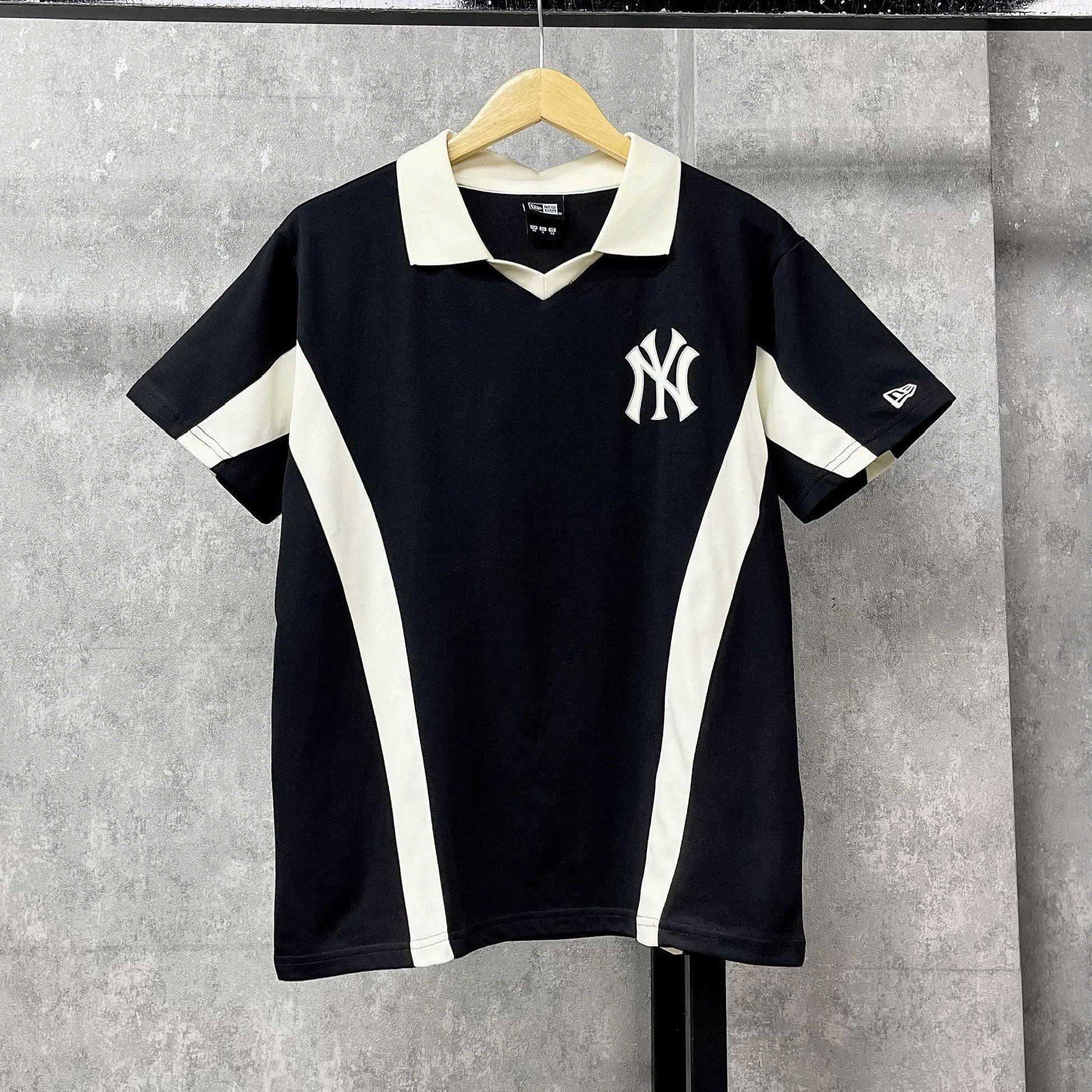  Áo Thun Polo New Era - [Unisex] NY Yankees Hip Line Black T-Shirt - 14113658 