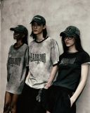  Áo Thun [Unisex] Badblood - [w-tee25-054] Curved Logo Dusty Ringer T-Shirt Black 