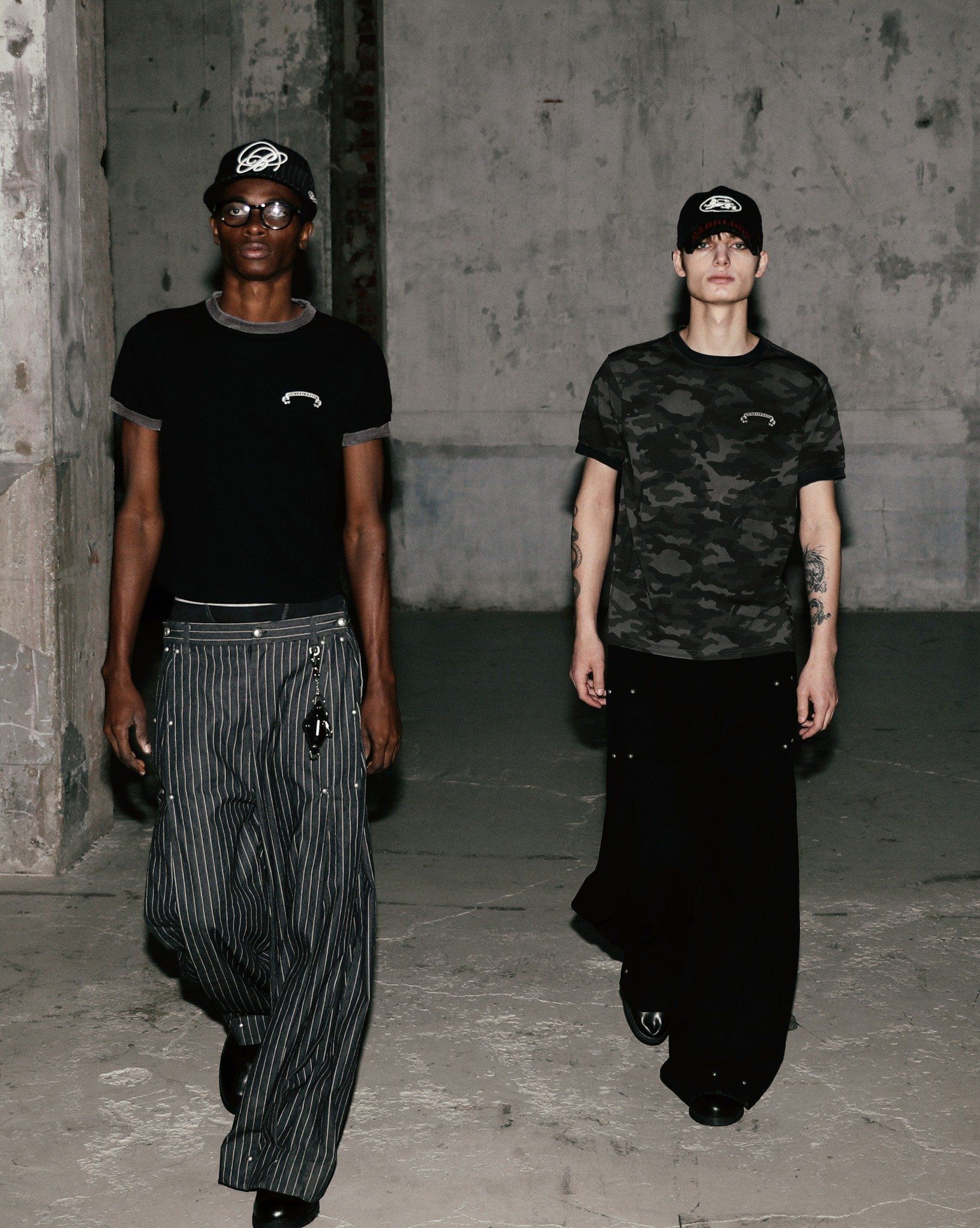  Áo Thun [Unisex] Badblood - [w-tee25-095] Cosmo Reflective Ringer T-Shirt Black 