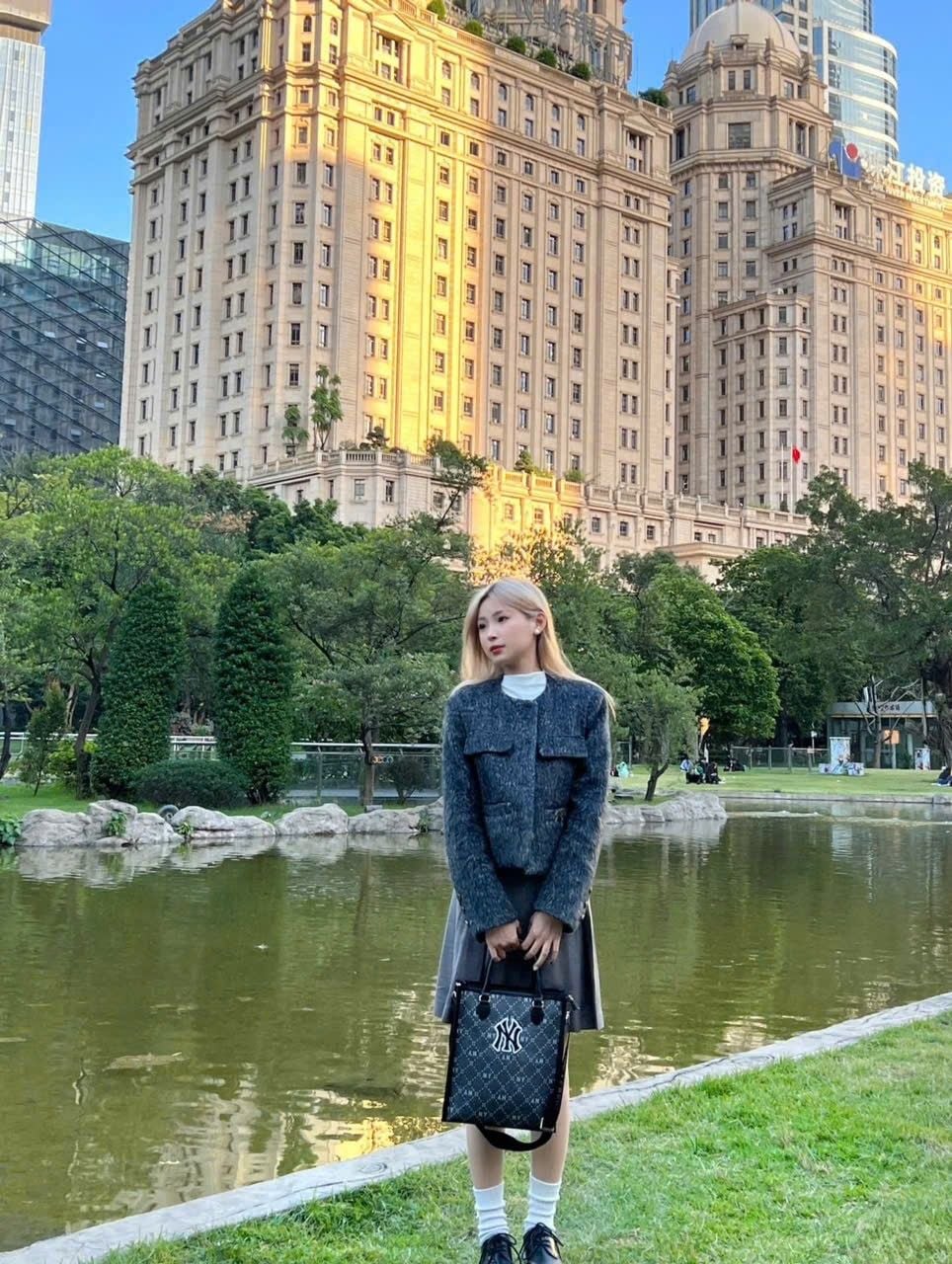  Túi MLB Korea - Monogram Diamond Jacquard Tote Bag New York Yankees Grey - 7ACRMDA3N-50BKS 