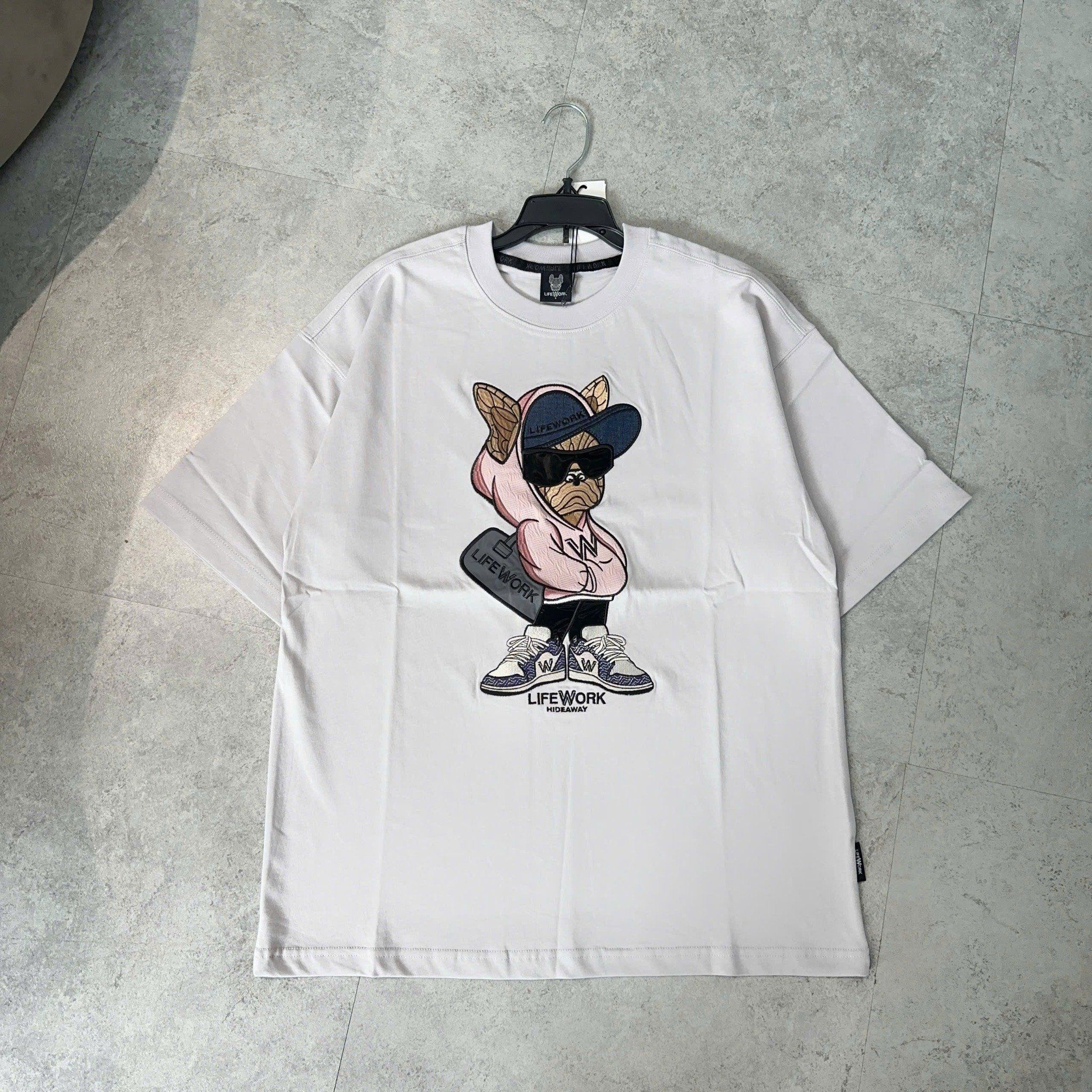  Áo thun Life Work [Unisex] - Duffle Bag Hipdog Applique Short Sleeve T-Shirt - LW252TS428 