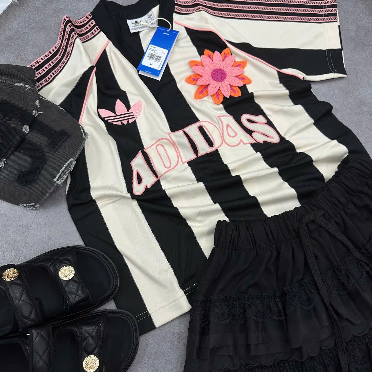  Áo Thun Bóng Đá ADIDAS [Nữ] Kẻ Sọc Đen 