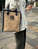  Túi MLB Korea - Monogram Diamond Jacquard Tote Bag New York Yankees Beige - 7ACRMDA3N-50BGS 