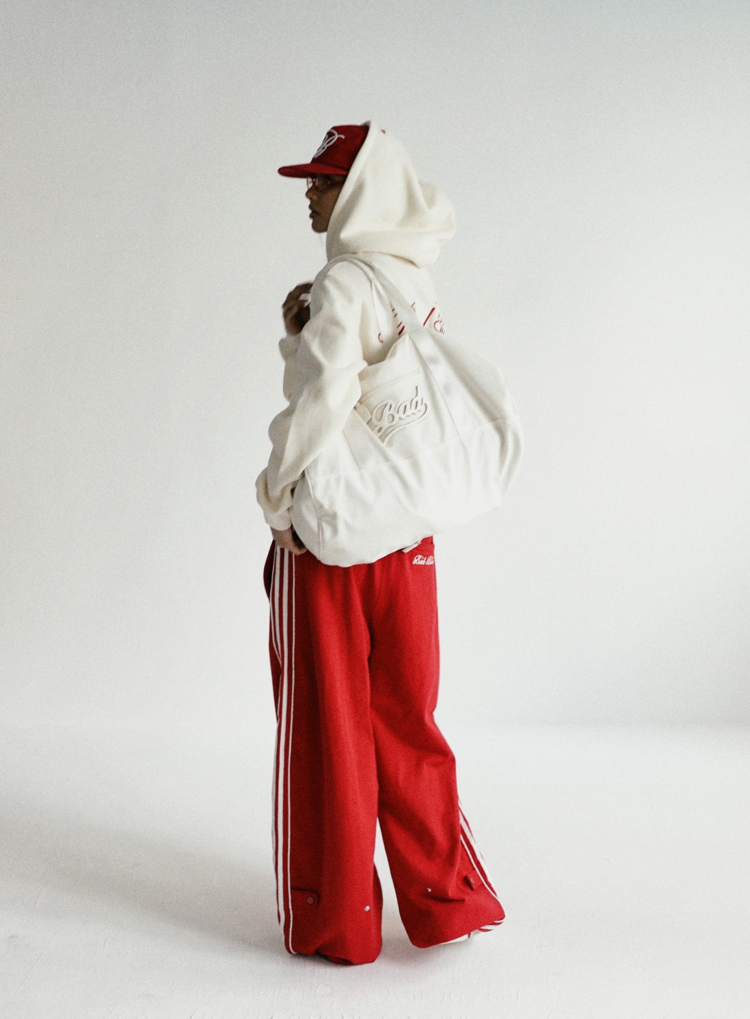 ◎BADBLOOD◎ Billy 2 Way Curved Jogger Trousers Navy w-pts24 BADBLOOD☆韓国人気 Classic Logo 2 Way Curved Jogger Trouser