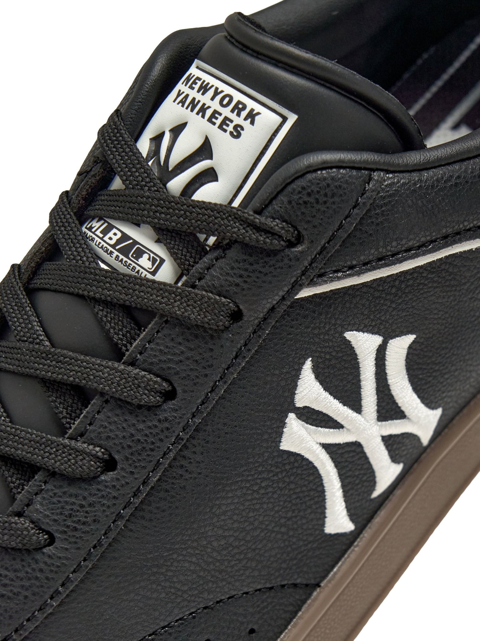  Giày MLB Clubby SD New York Yankees 3ASXCB16N-50BKS 