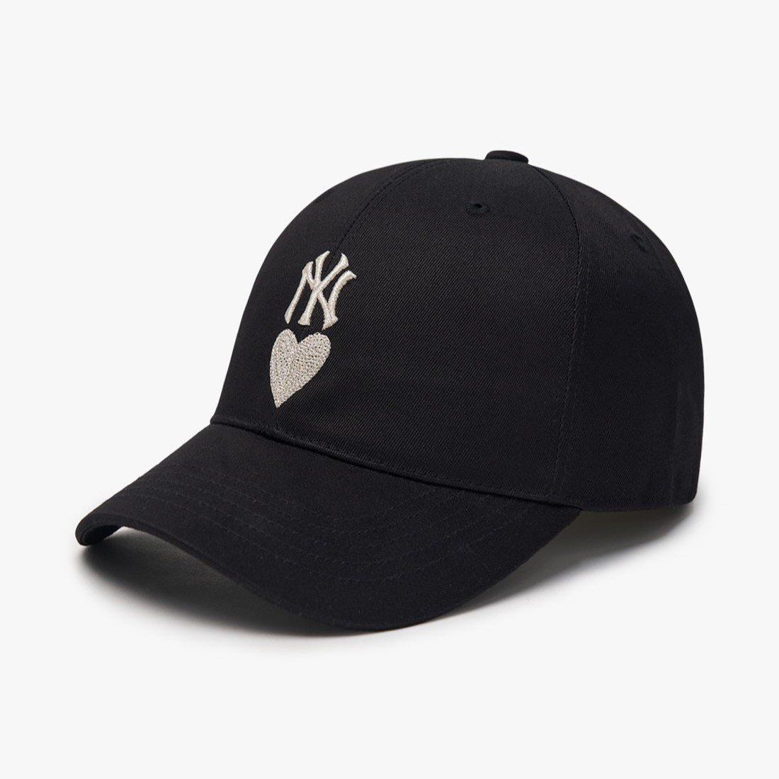 ☆MLB Korea☆ Heart Overfit Man to Man NY Black 8800278708248_01_a7ef2e7e-6d75