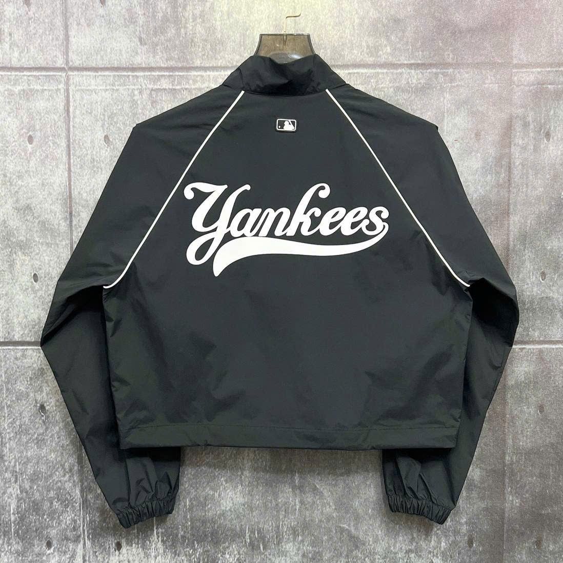  Áo Khoác Gió [Nữ] MLB Korea - Sporty Varsity Crop Windbreaker - 3FWJV0243-50BKS 