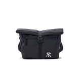  Túi Đeo Chéo MLB Korea - Basic Golf Core Crossbody Bag New York Yankees - 3ACRB025N-50BKS 