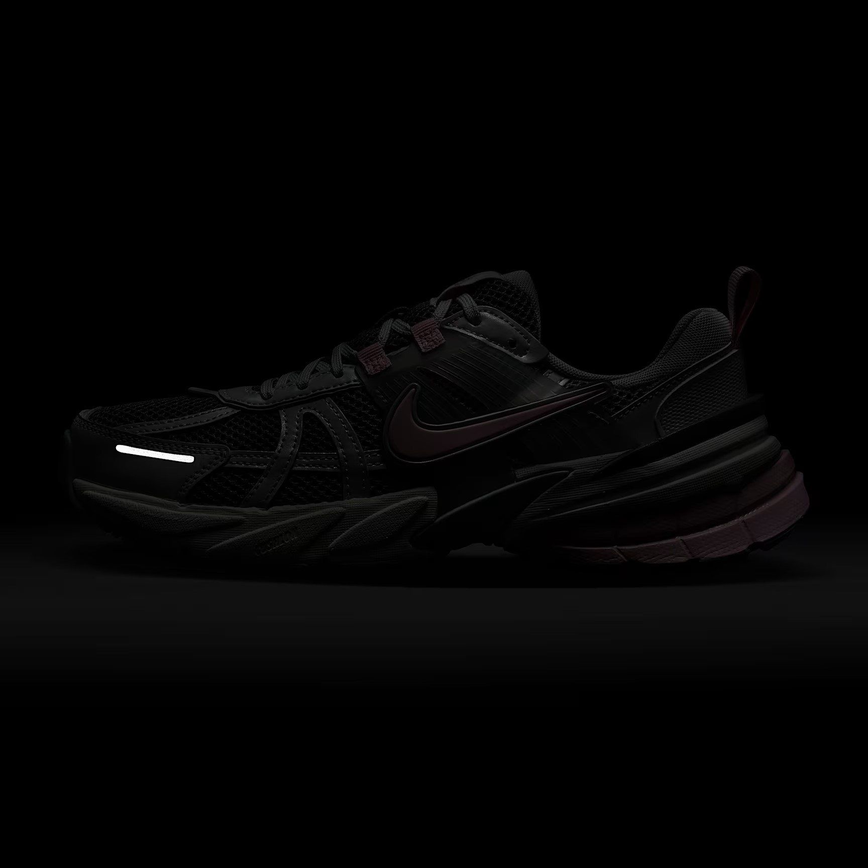  Giày Nike - V2K Run Light Pumice Pink Foam HQ4046-001 