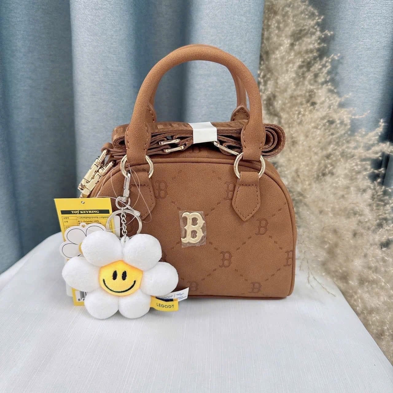  Túi Trống MLB Korea Diamond Monogram Boston Crossbody Bag - 7ACRMDA5N-43BRS 