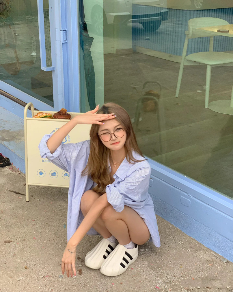  Giày Adidas Adifom Superstar White HQ8750 