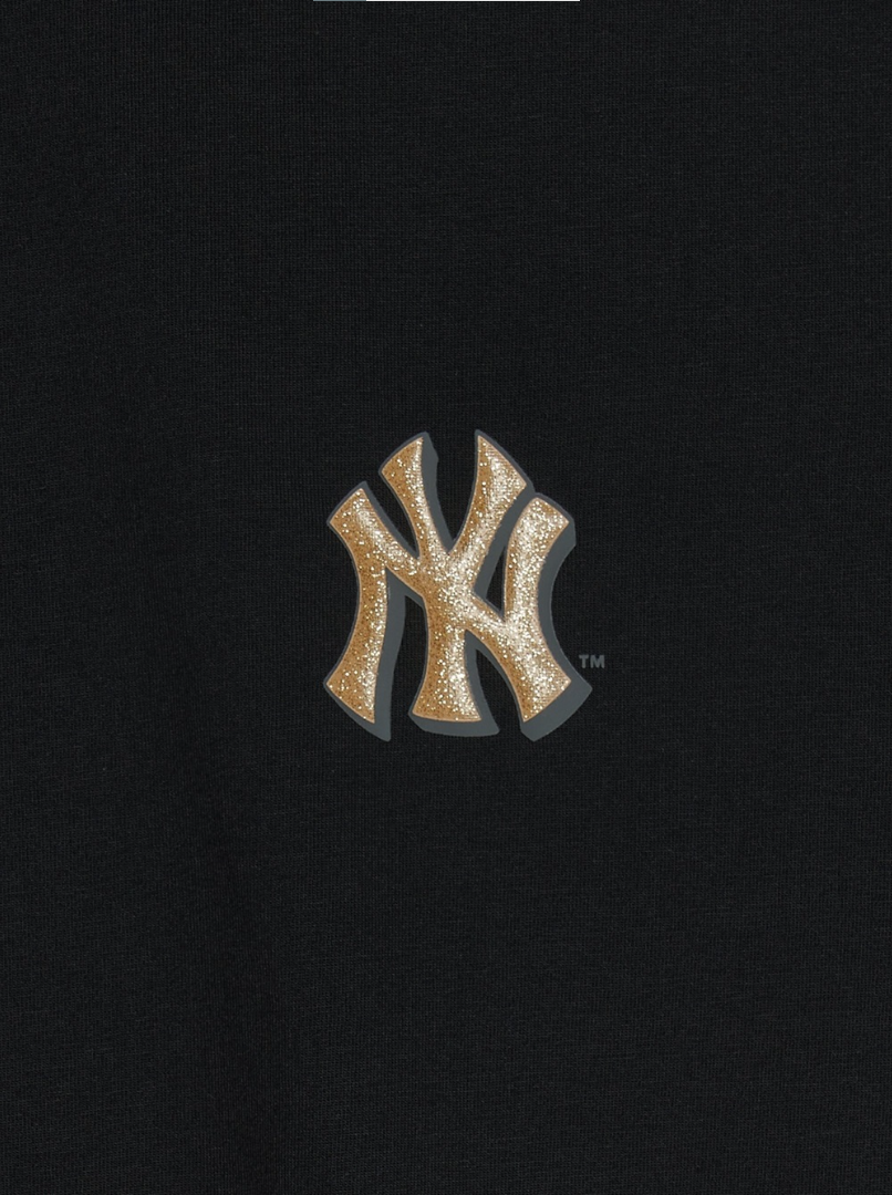  Áo thun MLB [Unisex] New Year Snake Cartoon Graphic Overfit Short Sleeve T-Shirt NY Yankees Black - 3ATSQ0251-50BKS 