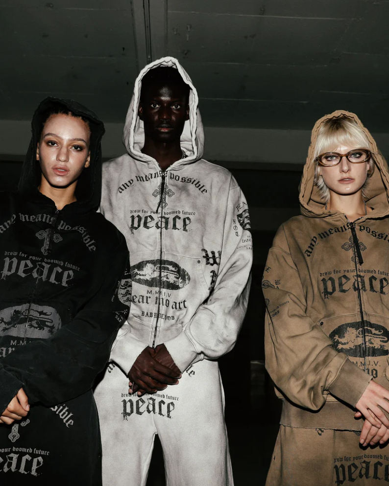  Áo Khoác [Unisex] Badblood - [w-hde25-044] PEACE NOT WAR Hooded Zip-Up Dusty Beige 