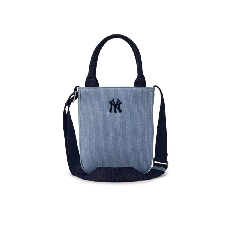  Túi Phone MLB Varsity Cursive Denim Mini Crossbody NY - 3ACRS104N-50INS 