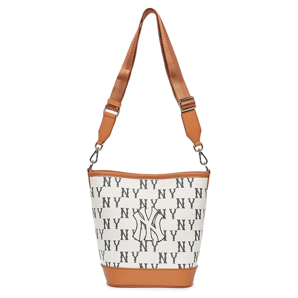 Túi Xách MLB - Big Classic Monogram JQD NY - 3ABML023N-50CRS