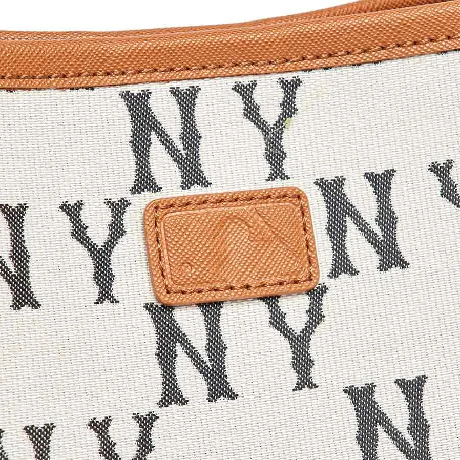  Túi Xách MLB - Big Classic Monogram JQD Bucket NY - 3ABML023N-50CRS 