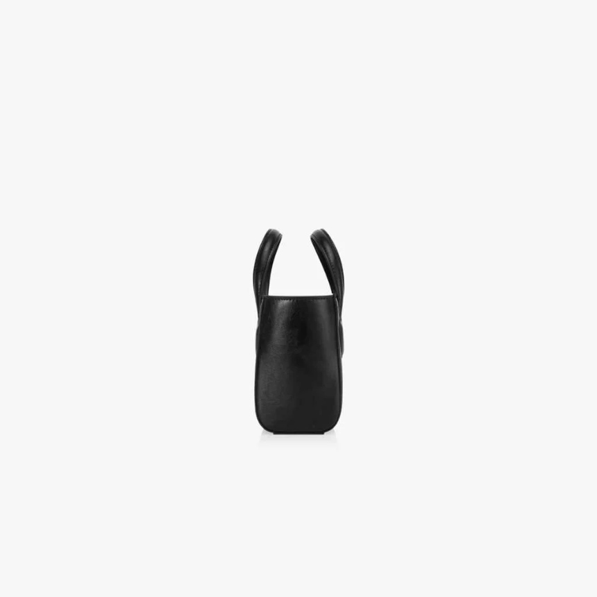  Túi Xách FindKapoor Korea - Heart Tote Bag 18 Crinkled - Black 
