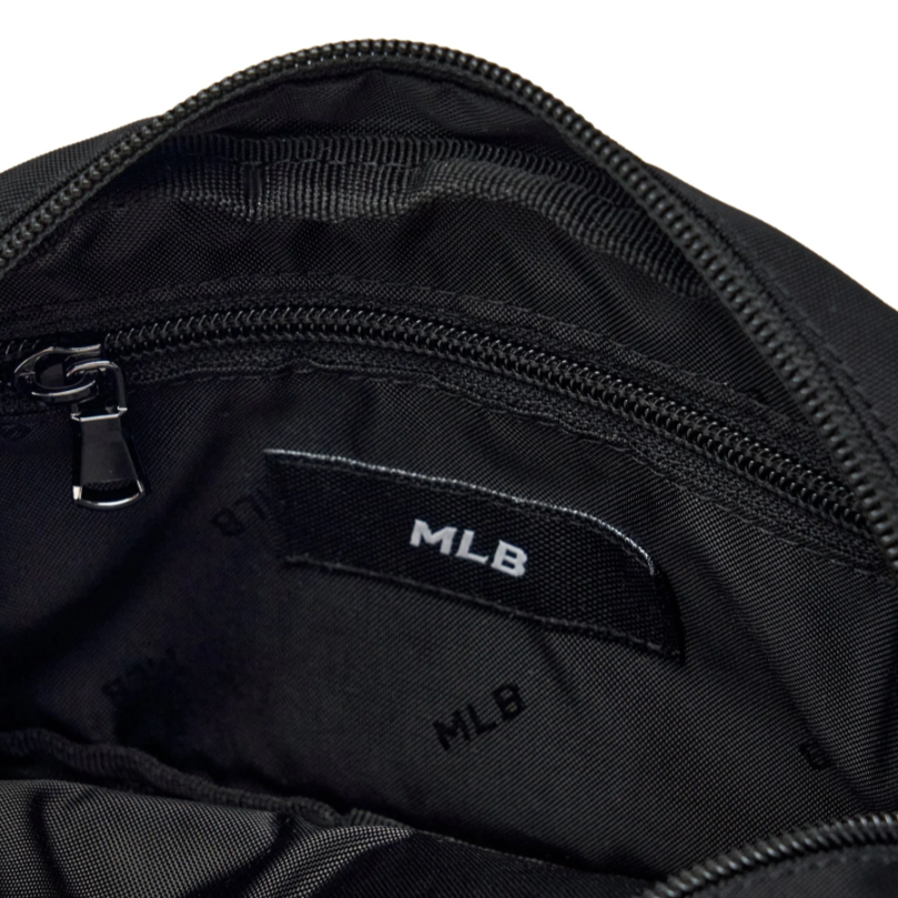  Túi Đeo Chéo MLB - Logo Wappen Camera - 7ACRB116N-50BKS 
