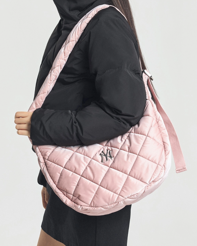  Túi Xách MLB Korea - Curve Padded Hobo NY - 3ABQL064N-50PKM 