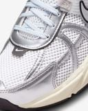  Giày Nike - V2K Run Runtekk Summit White Metallic Silver FD0736-100 