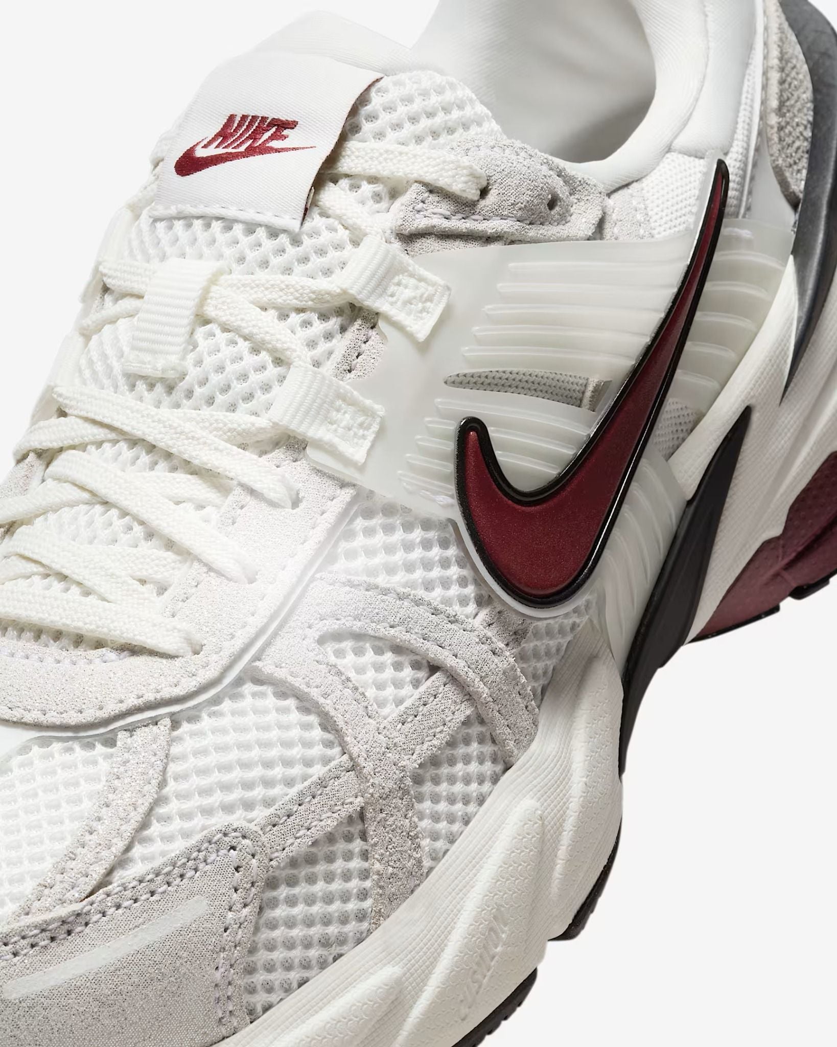  Giày Nike - V2K Run SE White Team Red HQ3500-100 