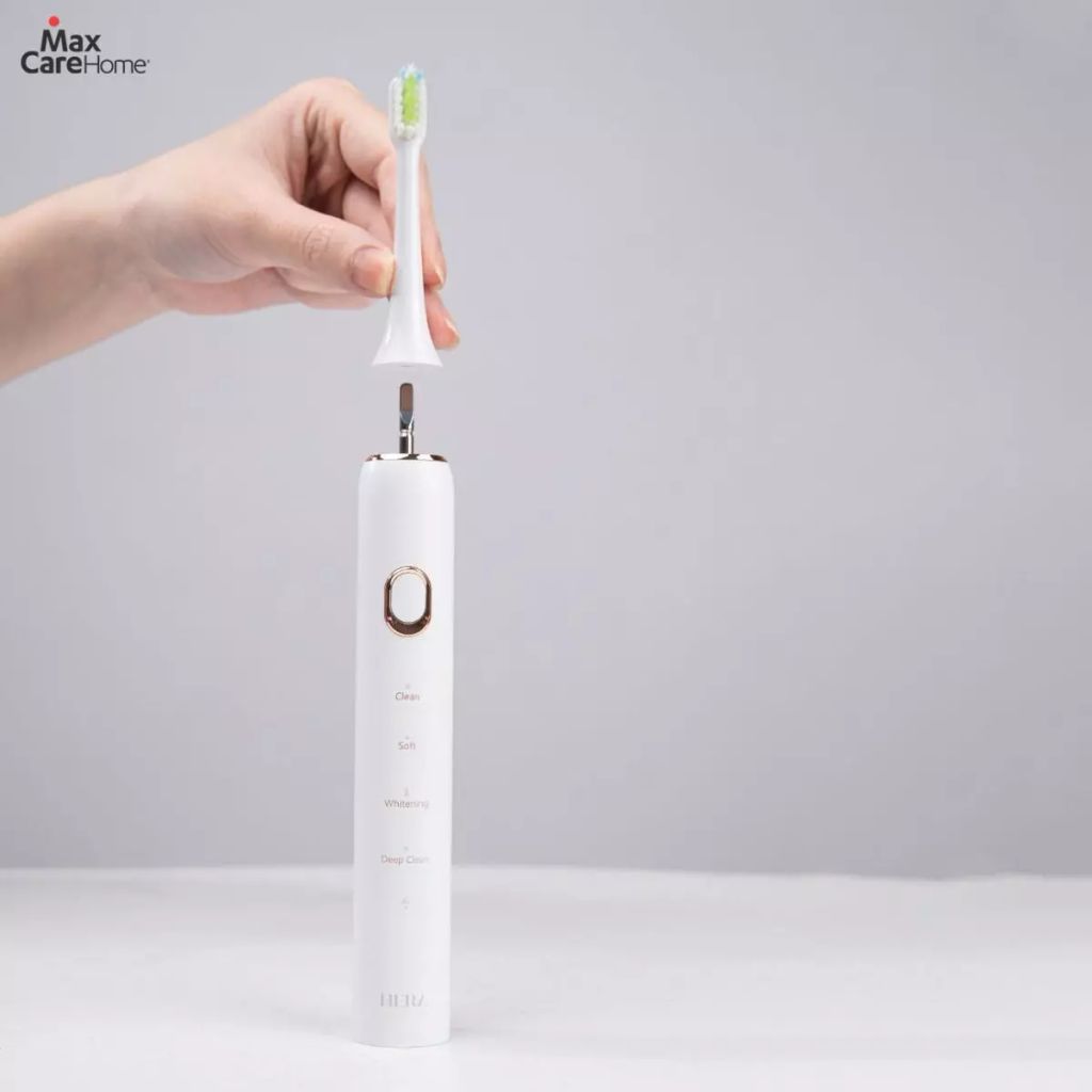 Bàn chải điện làm sạch sâu Maxcare Hera Whitening SE