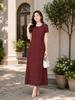 Đầm Suông Trung Niên Chất Linen Dáng Dài Chân Tùng Thêu Đục Lỗ Sang Trọng DL570