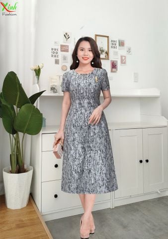  Đầm Gấm Hoàng Gia vân nổi Thượng hạng tặng kèm cài áo DL861 