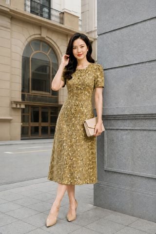  Đầm Suông Trung Niên Chất Linen Vàng Chanh Xẻ Trụ Phối Cúc Thanh Mảnh DL724 