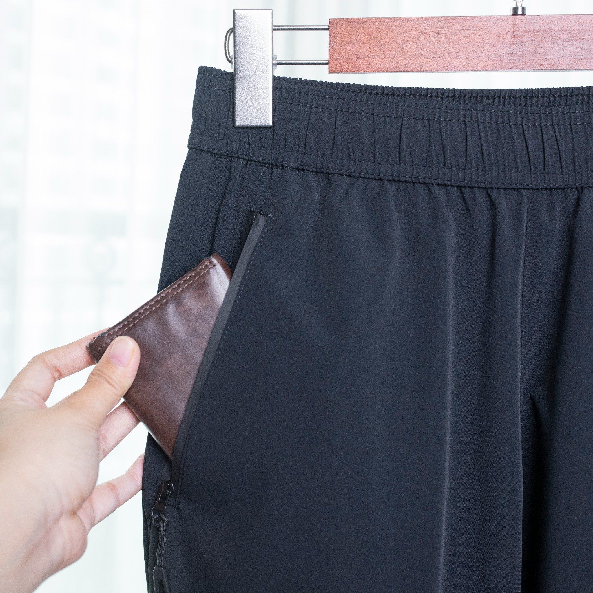  Bộ Quần Áo Gió Nam Thể Thao Fasvin BC25679 Áo Có Mũ Vải Gió Chun 02 Lớp Lót Vải Thun Mềm Mại 