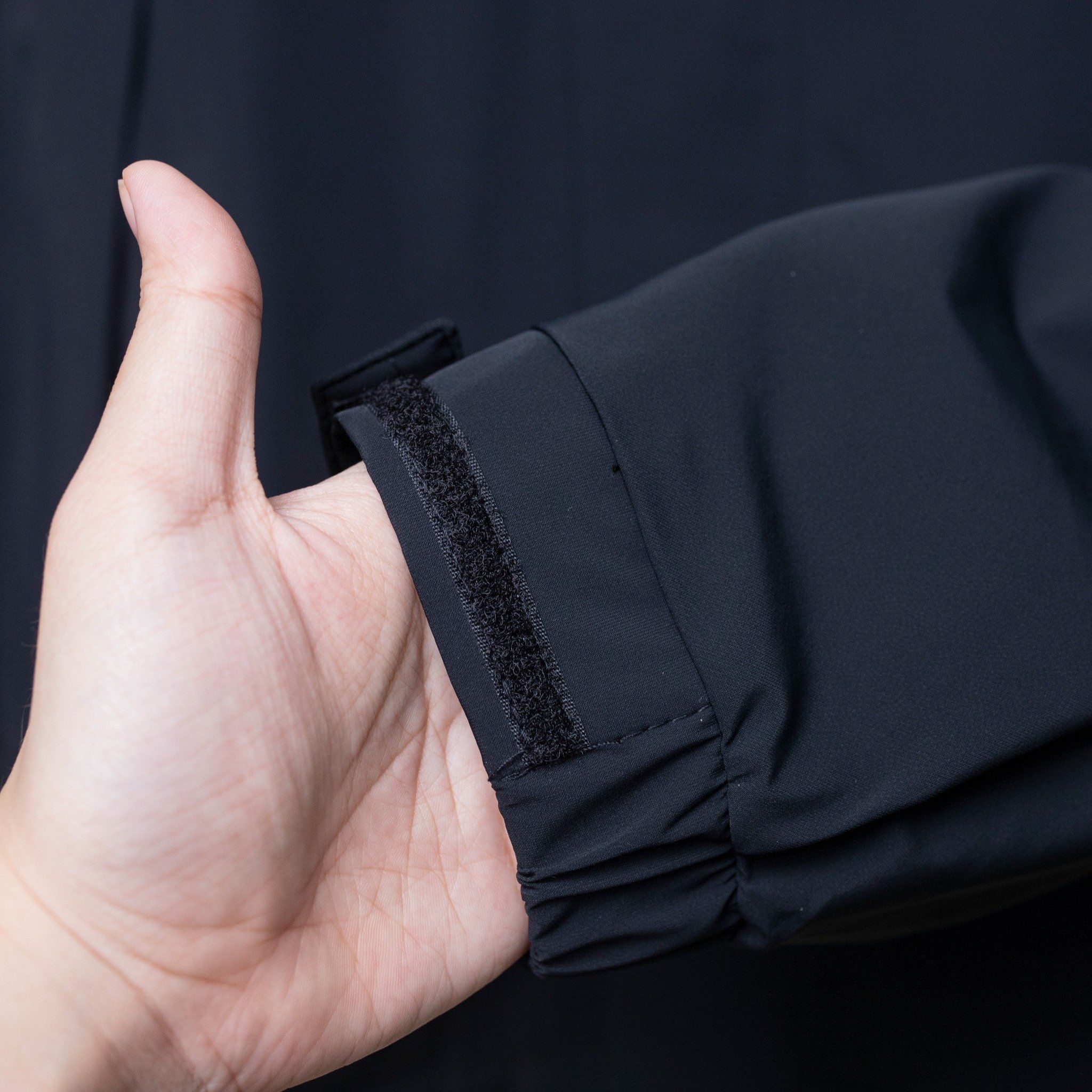  Bộ Quần Áo Gió Nam Thể Thao Fasvin BC25679 Áo Có Mũ Vải Gió Chun 02 Lớp Lót Vải Thun Mềm Mại 