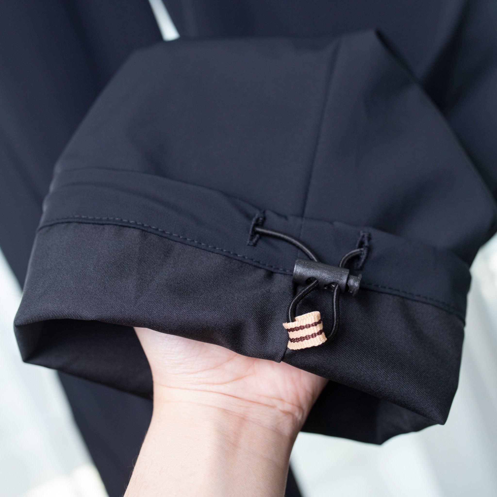  Bộ Quần Áo Gió Nam Thể Thao Fasvin BC25679 Áo Có Mũ Vải Gió Chun 02 Lớp Lót Vải Thun Mềm Mại 