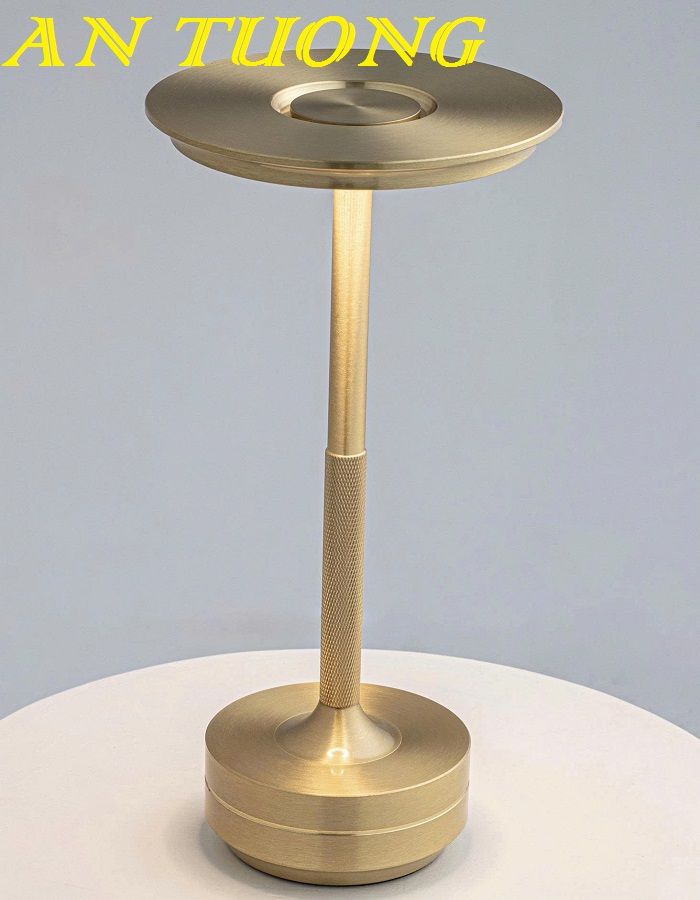 đèn bàn decor cảm ứng trang trí nội thất nhà hàng, quán bar, khách sạn, resort đổi màu cảm ứng chạm 003