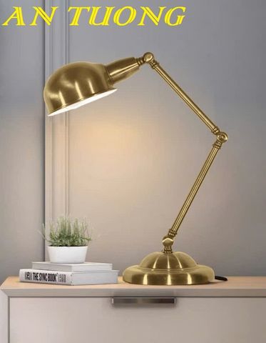 Đèn bàn học ánh sáng tốt cho mắt