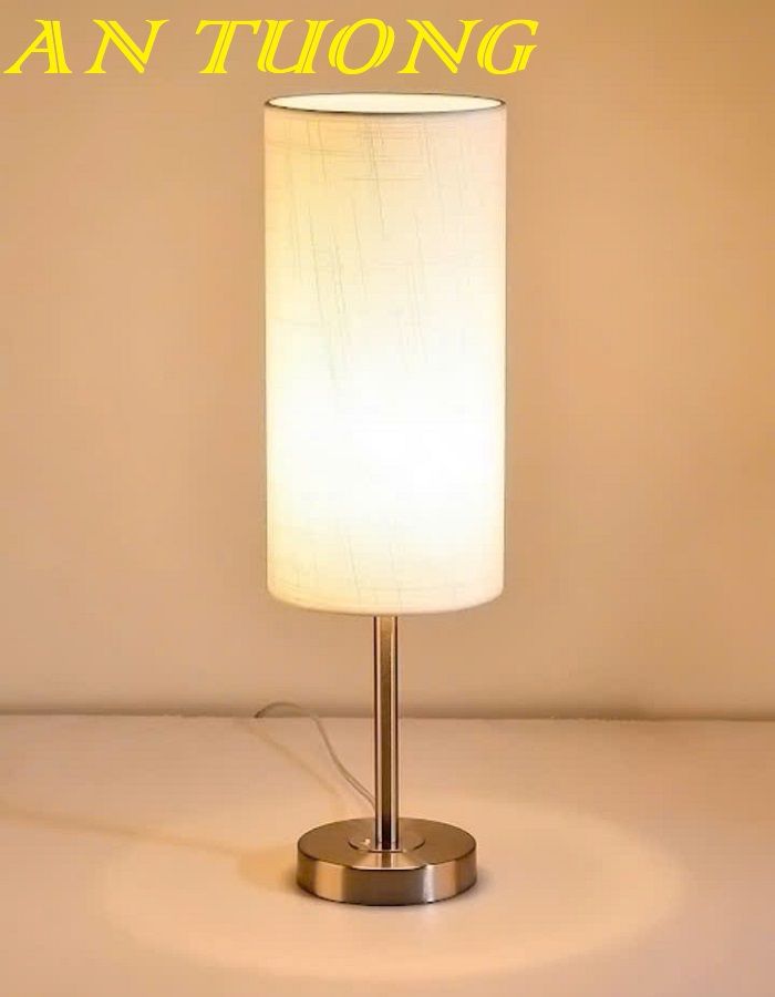 Đèn bàn trang trí decor đẹp 008