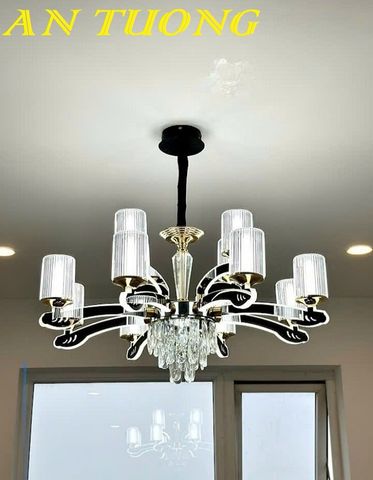  Đèn chùm cổ điển phòng khách đẹp sang trọng 014 