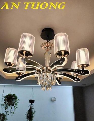  Đèn chùm cổ điển phòng khách đẹp sang trọng 015 