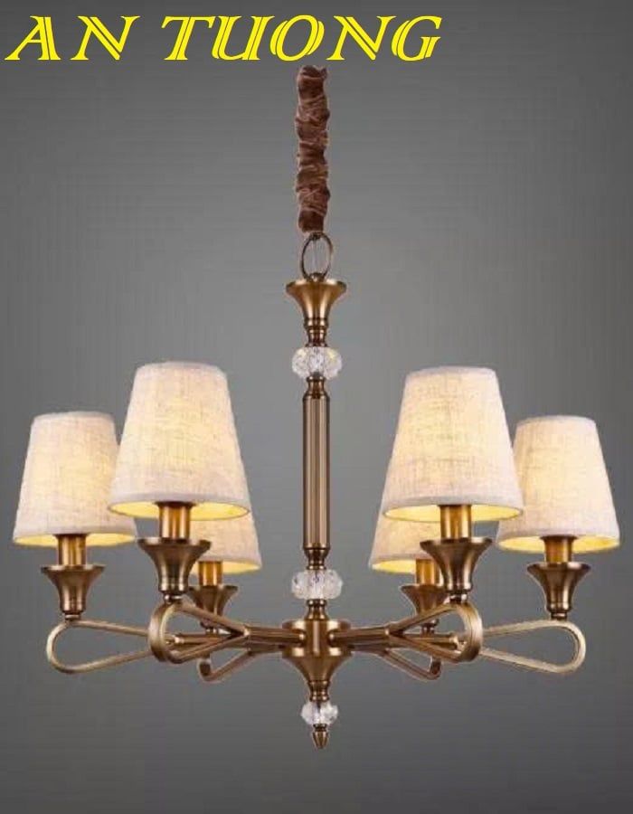 Đèn chùm cổ điển phòng khách đẹp sang trọng 027