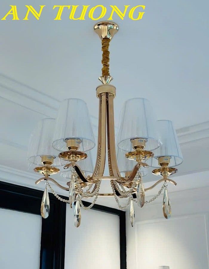 Đèn chùm cổ điển phòng khách đẹp sang trọng 035