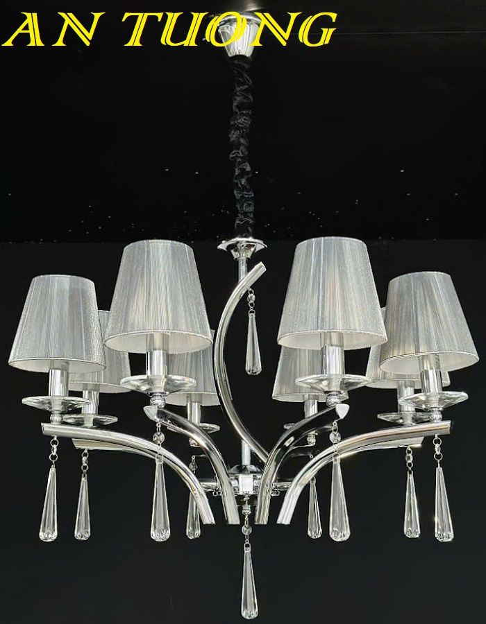 Đèn chùm cổ điển phòng khách đẹp sang trọng 036