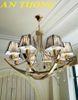 Đèn chùm cổ điển phòng khách đẹp sang trọng 038