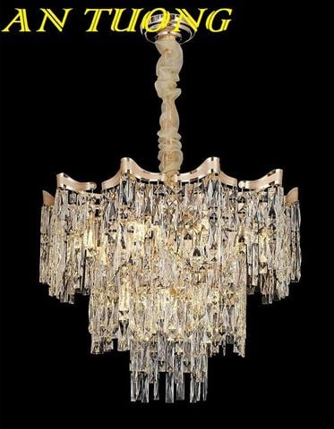 Đèn chùm pha lê phòng khách đẹp sang trọng