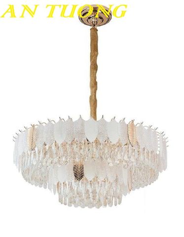 Đèn chùm pha lê phòng khách đẹp sang trọng