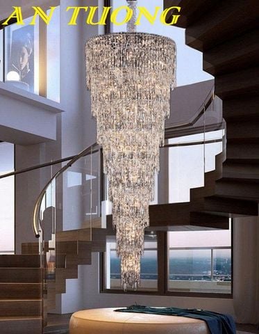 Đèn chùm pha lê thông tầng phòng khách đẹp sang trọng