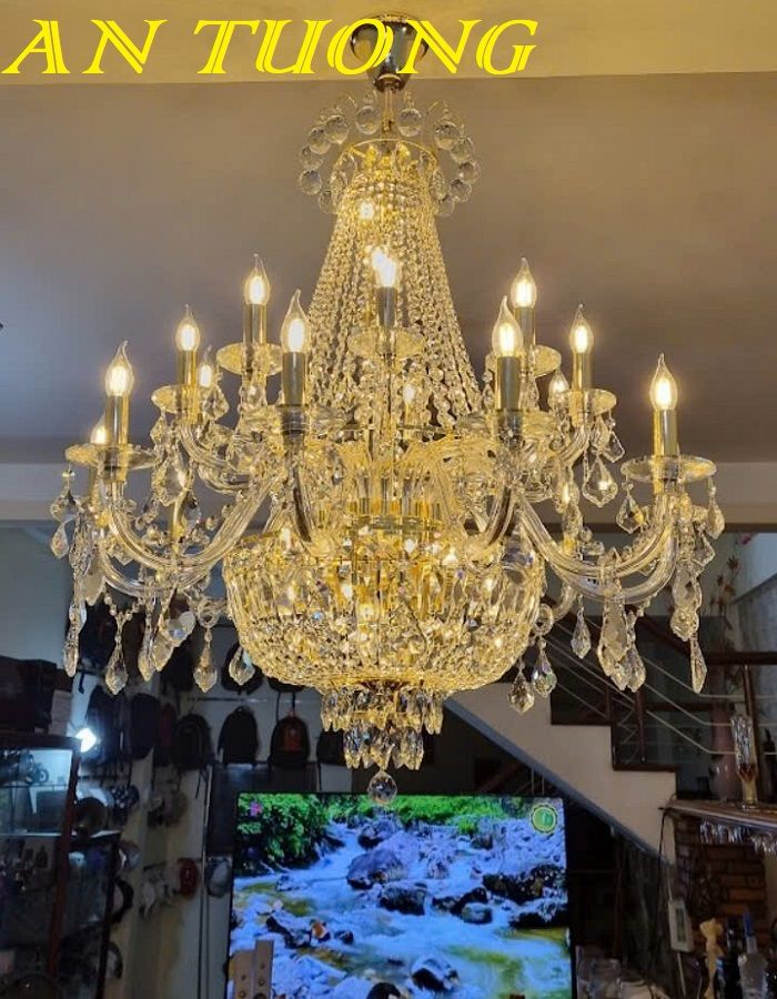 Đèn chùm pha lê tân cổ điển phòng khách đẹp sang trọng 005