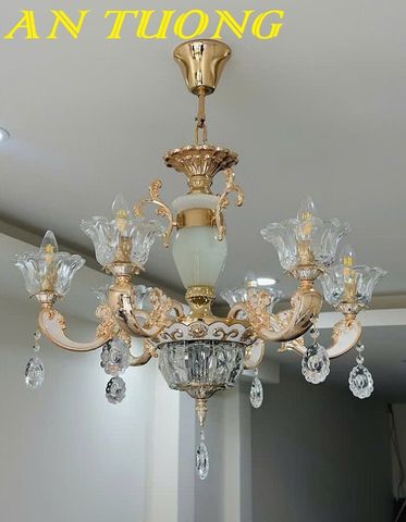 Đèn chùm pha lê tân cổ điển phòng khách đẹp sang trọng