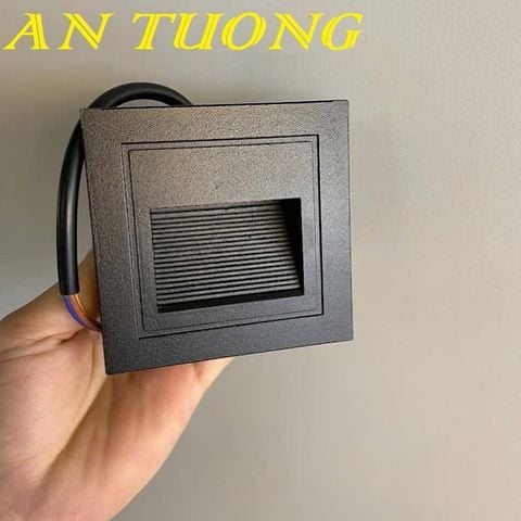  Đèn LED âm tường cầu thang 002 