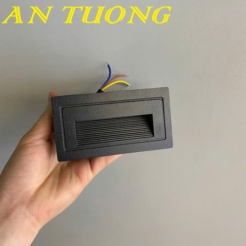  Đèn LED âm tường cầu thang 003 