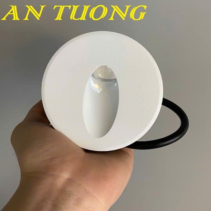 Đèn LED âm tường cầu thang 005