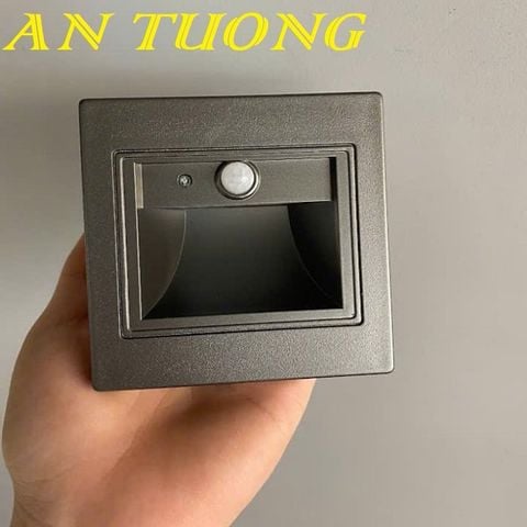  Đèn LED âm tường cầu thang cảm biến 013 